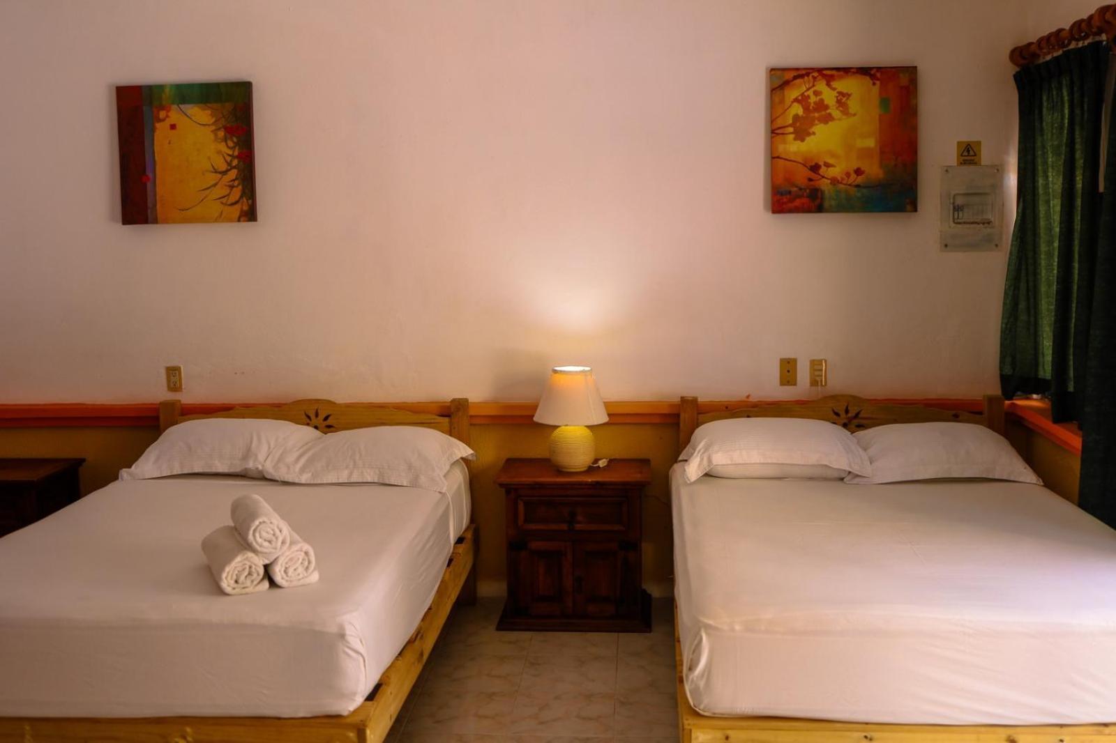 Hotel Vista Caribe 5Ta Av A 5 Pasos De La Playa Πλάγια Ντελ Κάρμεν Εξωτερικό φωτογραφία