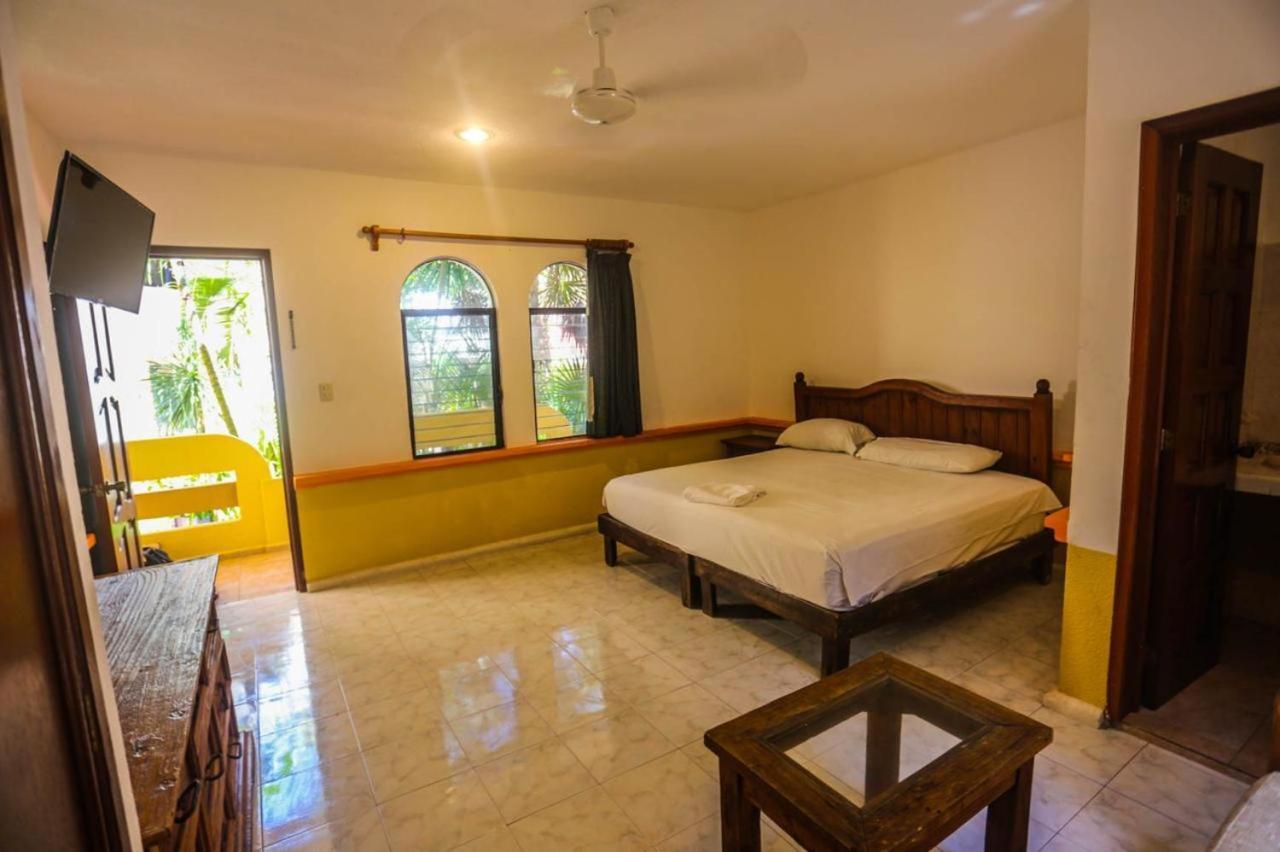 Hotel Vista Caribe 5Ta Av A 5 Pasos De La Playa Πλάγια Ντελ Κάρμεν Εξωτερικό φωτογραφία