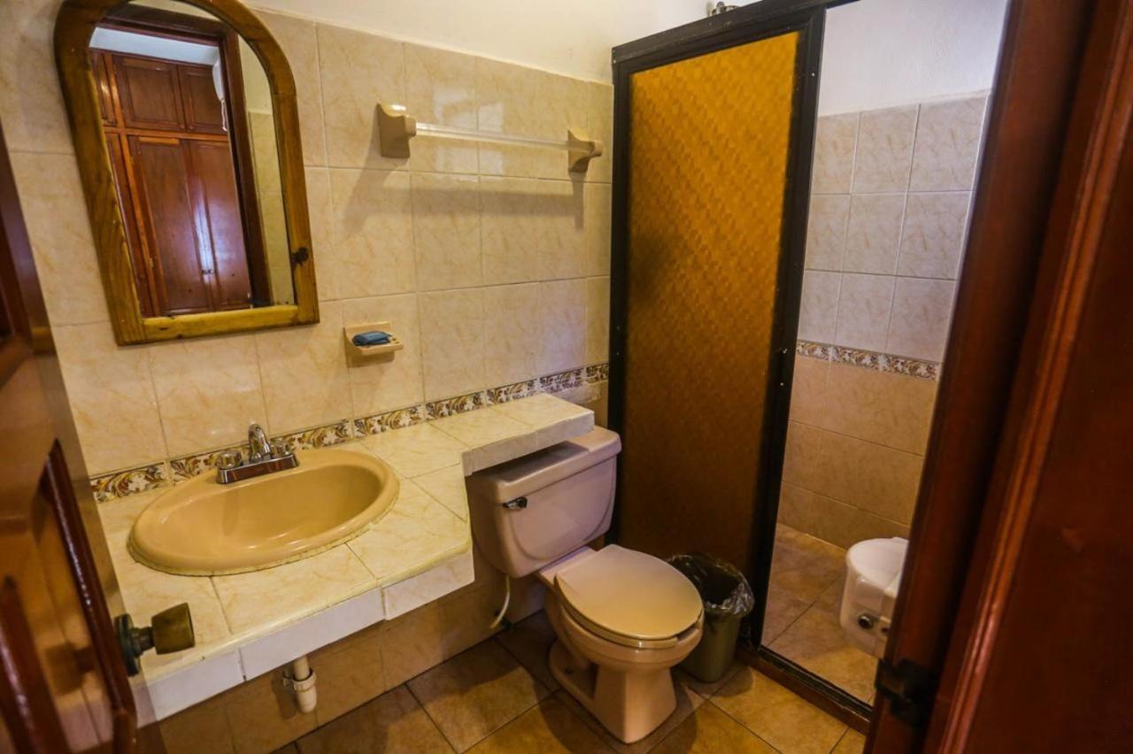 Hotel Vista Caribe 5Ta Av A 5 Pasos De La Playa Πλάγια Ντελ Κάρμεν Εξωτερικό φωτογραφία
