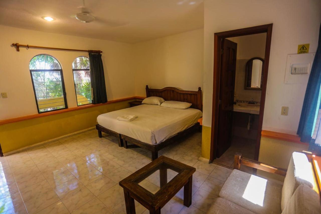 Hotel Vista Caribe 5Ta Av A 5 Pasos De La Playa Πλάγια Ντελ Κάρμεν Εξωτερικό φωτογραφία
