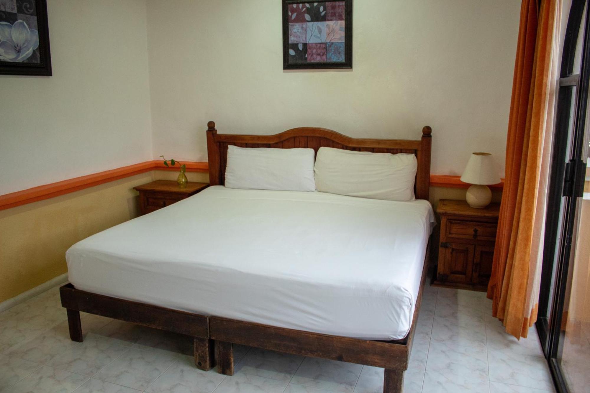 Hotel Vista Caribe 5Ta Av A 5 Pasos De La Playa Πλάγια Ντελ Κάρμεν Εξωτερικό φωτογραφία