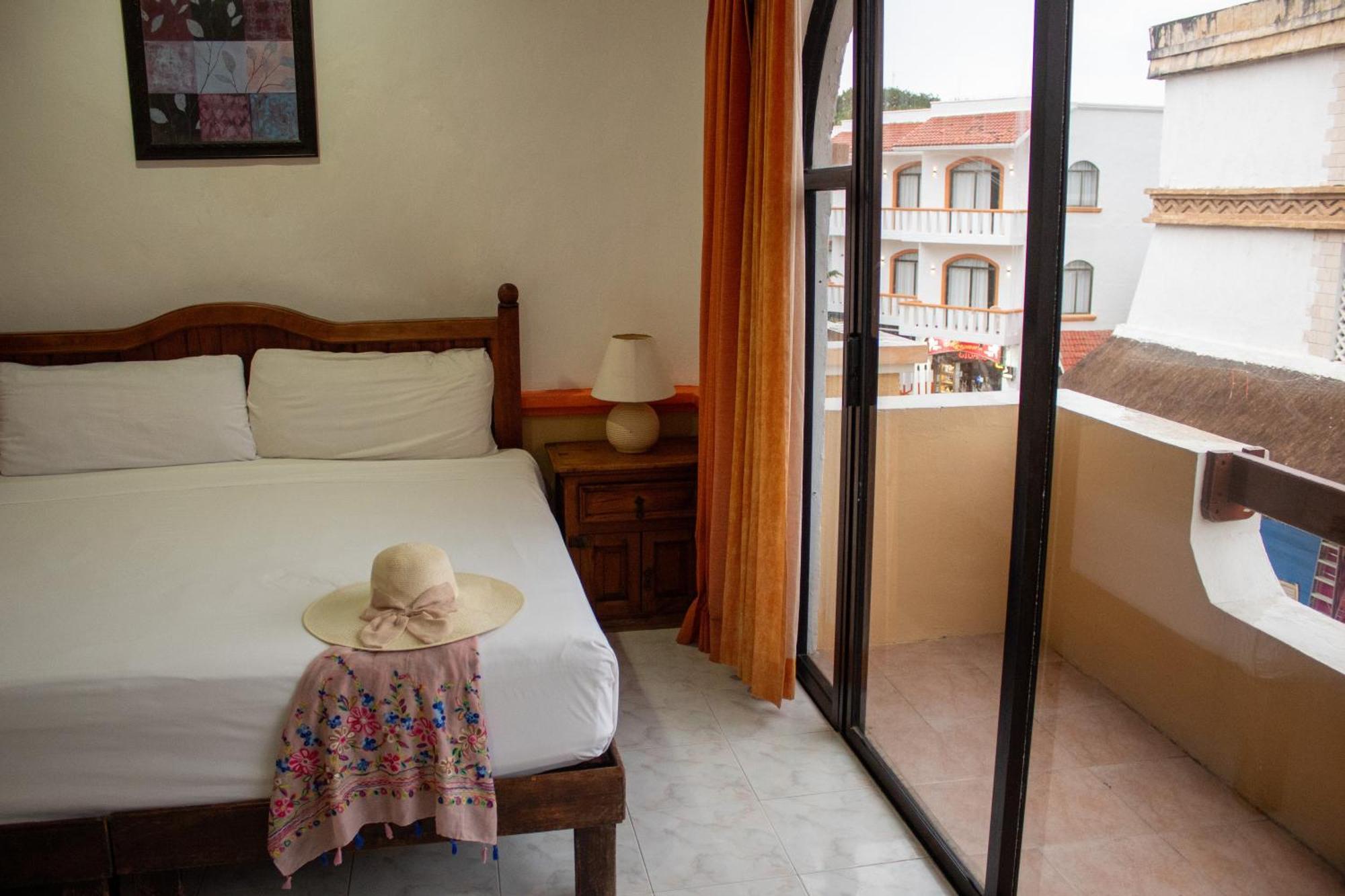 Hotel Vista Caribe 5Ta Av A 5 Pasos De La Playa Πλάγια Ντελ Κάρμεν Εξωτερικό φωτογραφία