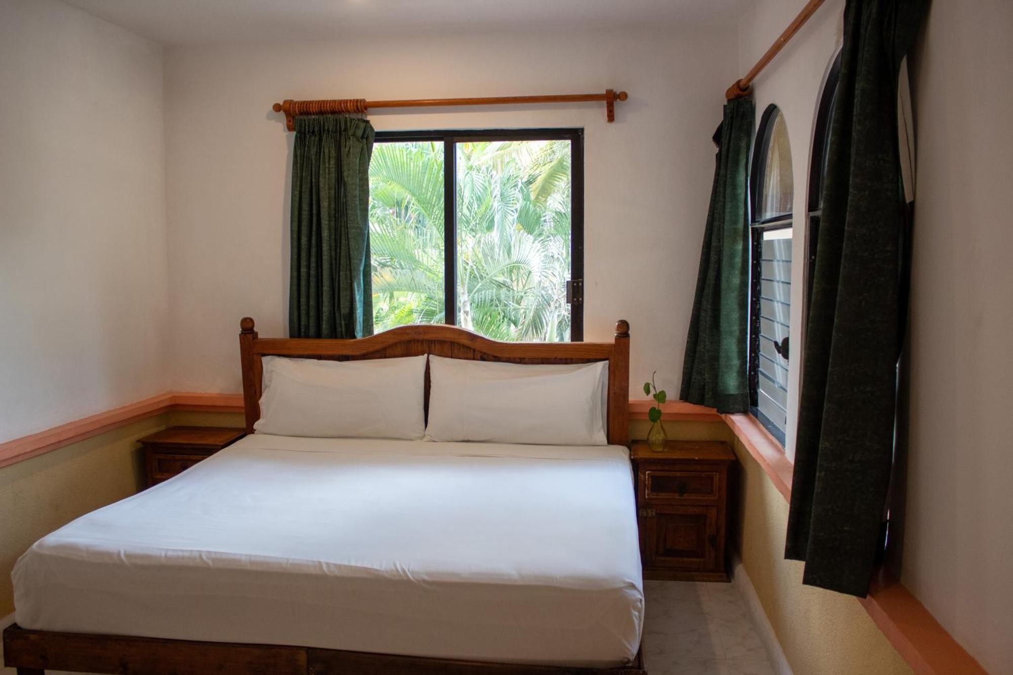 Hotel Vista Caribe 5Ta Av A 5 Pasos De La Playa Πλάγια Ντελ Κάρμεν Εξωτερικό φωτογραφία